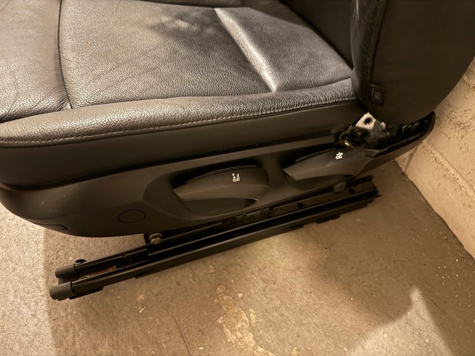 BMW Z4 E89 sorte lædersæder, venstre og højre – manuelle, oplyst varme og airbags – originalfoto 4