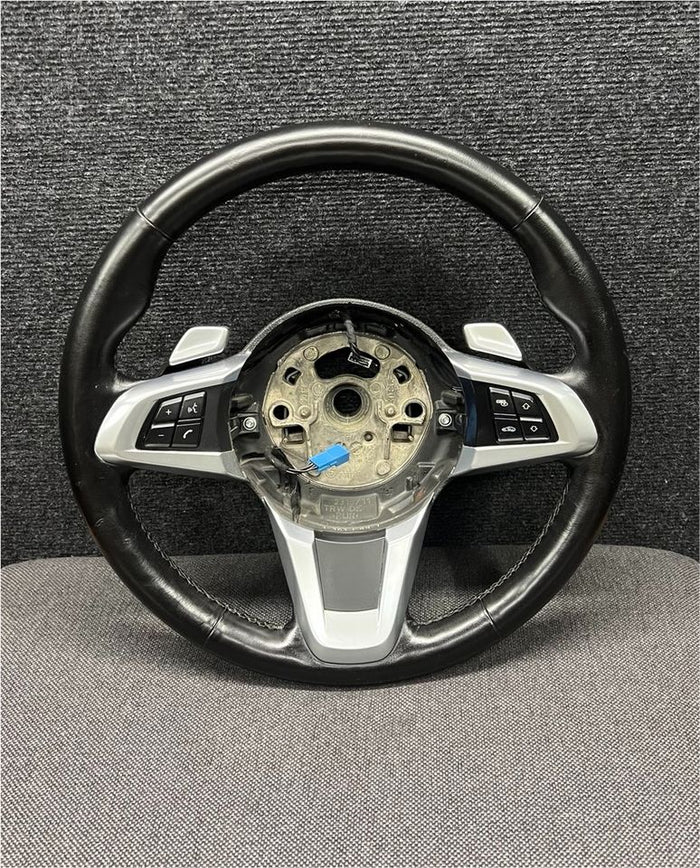 BMW Z4 E89 læderrat med multifunktion og skiftepaler – uden airbag