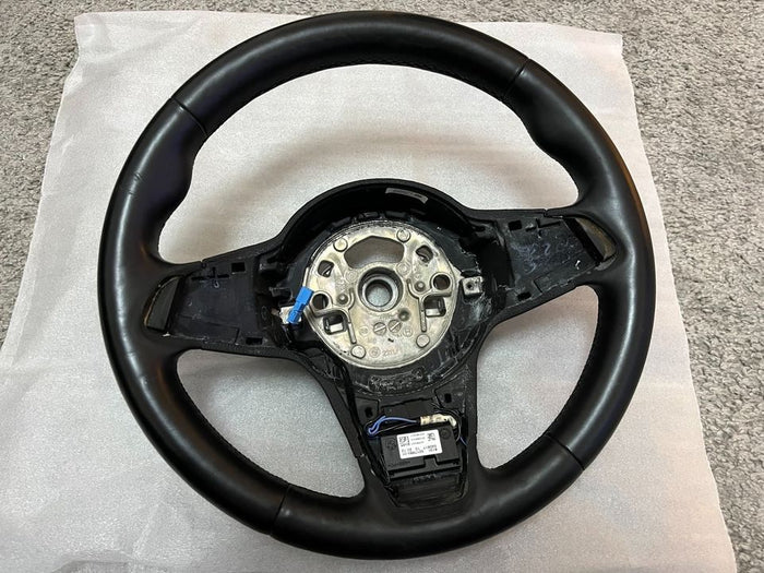 BMW Z4 E89 M-læderrat, løst – uden airbag og knapper, med læderskade