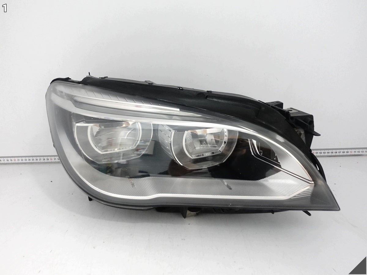 BMW 7-serie F01/F02 LCI – højre adaptiv LED-forlygte, EU, 7361226 – skadet hus