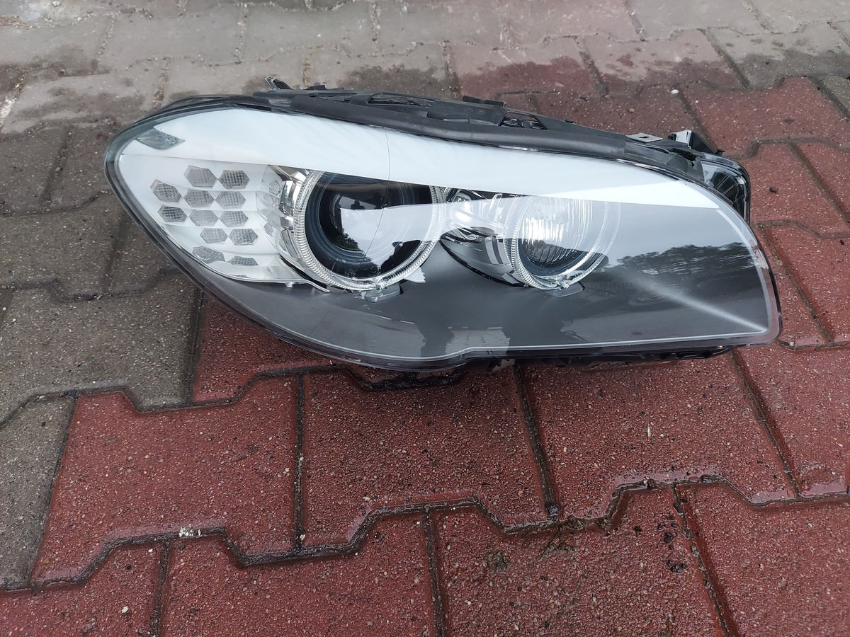 BMW F10/F11 højre bi-xenon Dynamic-forlygte før facelift – EU, 7203252-13 med moduler