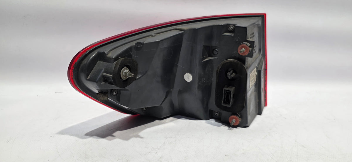 BMW F11 Touring før facelift – højre yderbaglygte LED EU 7203234 – brugt – konkret del, foto 4