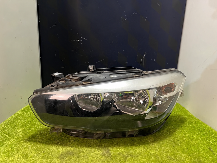 BMW F20/F21 LCI – venstre H7-halogenforlygte EU med LED-kørelys, 7358391-10