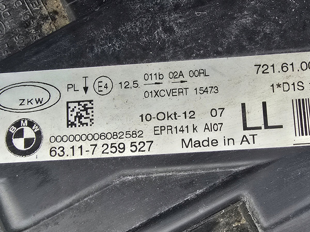 Original BMW/ZKW-etiket: 63117259527, LL, fremstillet 10. oktober 2012