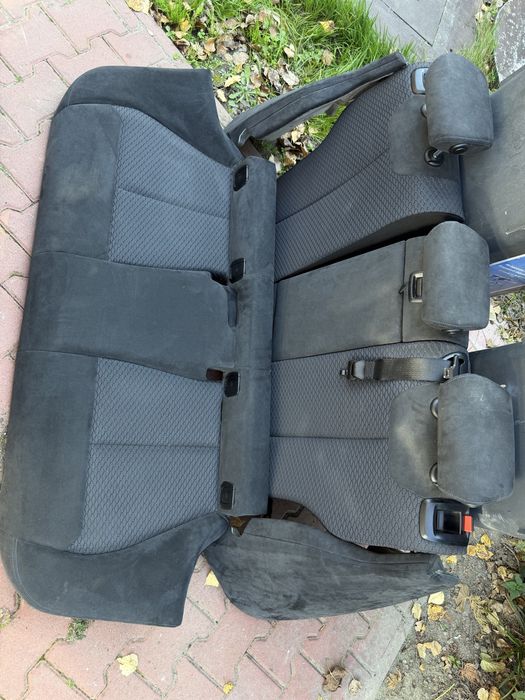F31 Touring bagsæde, ryglæn og nakkestøtter