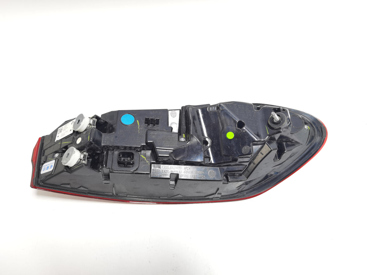 BMW G06 venstre ydre LED-baglygte – originalt foto 3