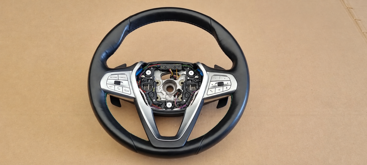 BMW X7 G07 Alpina XB7 LCI – læderrat med skiftepal, uden airbag