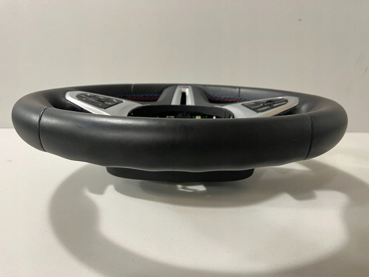BMW X7 G07 M-sportsrat uden airbag – originalfoto 15, brugsspor bevaret