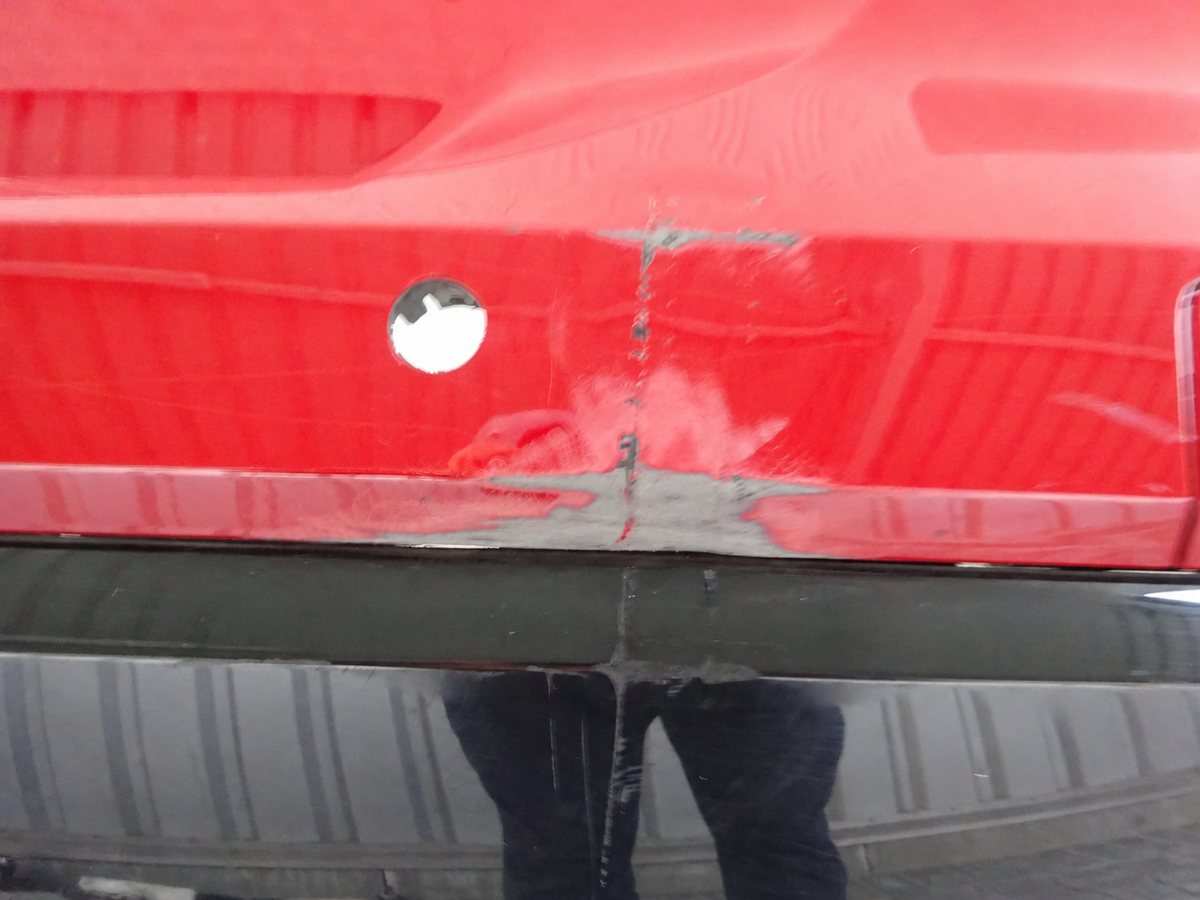 BMW Z4 G29 standard bagkofanger med underdel – rød, 4 PDC, reparationsdel – foto 2