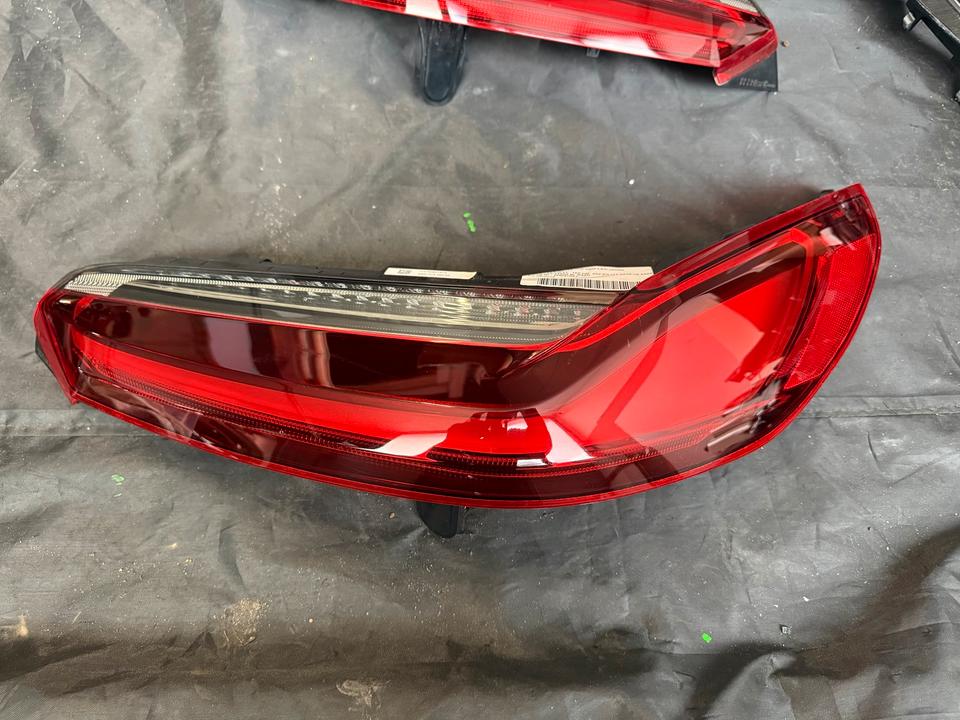 BMW Z4 G29 højre LED-baglygte – OE 7439018, donor 30i 2019