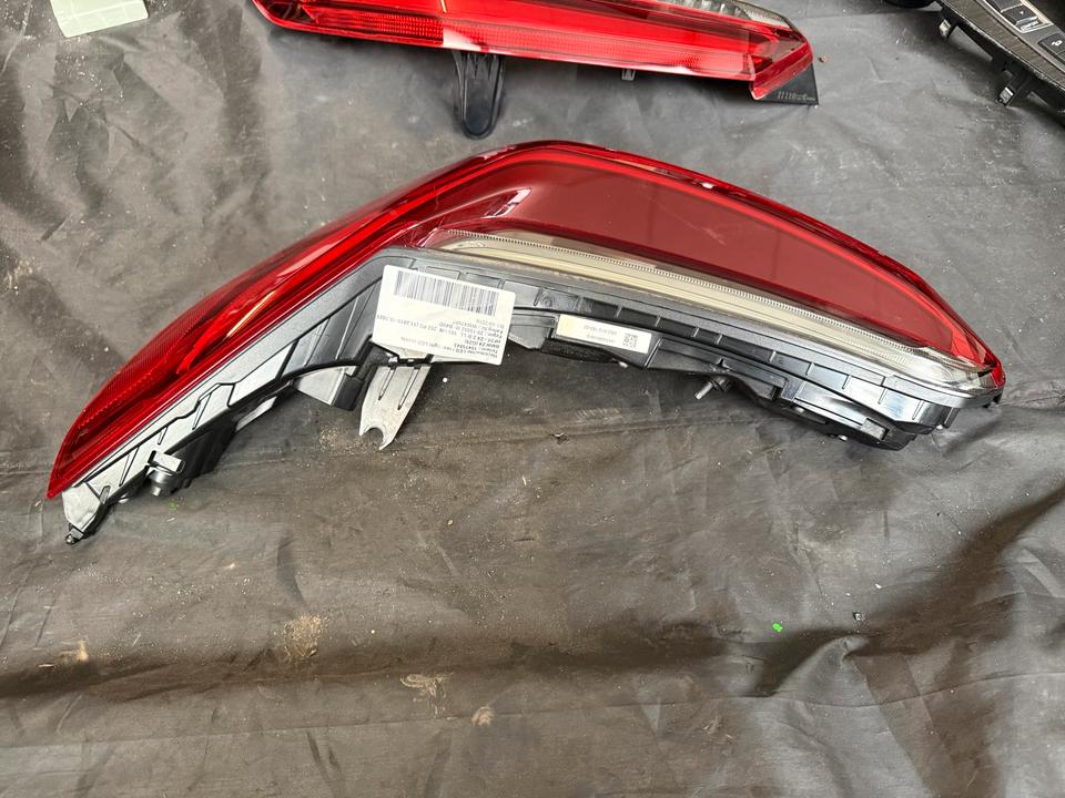 BMW Z4 G29 højre LED-baglygte – OE 7439018, donor 30i 2019 – foto 3 af den konkrete del
