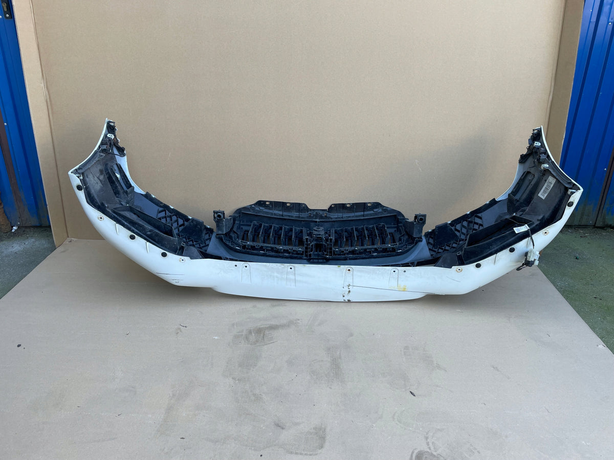 BMW G30/G31 LCI M-Sport forkofanger A300 med kamera – underside med brugsspor