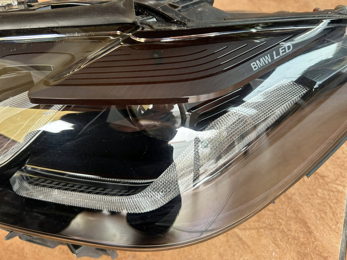 BMW G30/G31 LCI – sorte EU Adaptive LED-forlygter med moduler, par – brugt – uændret originalfoto 2