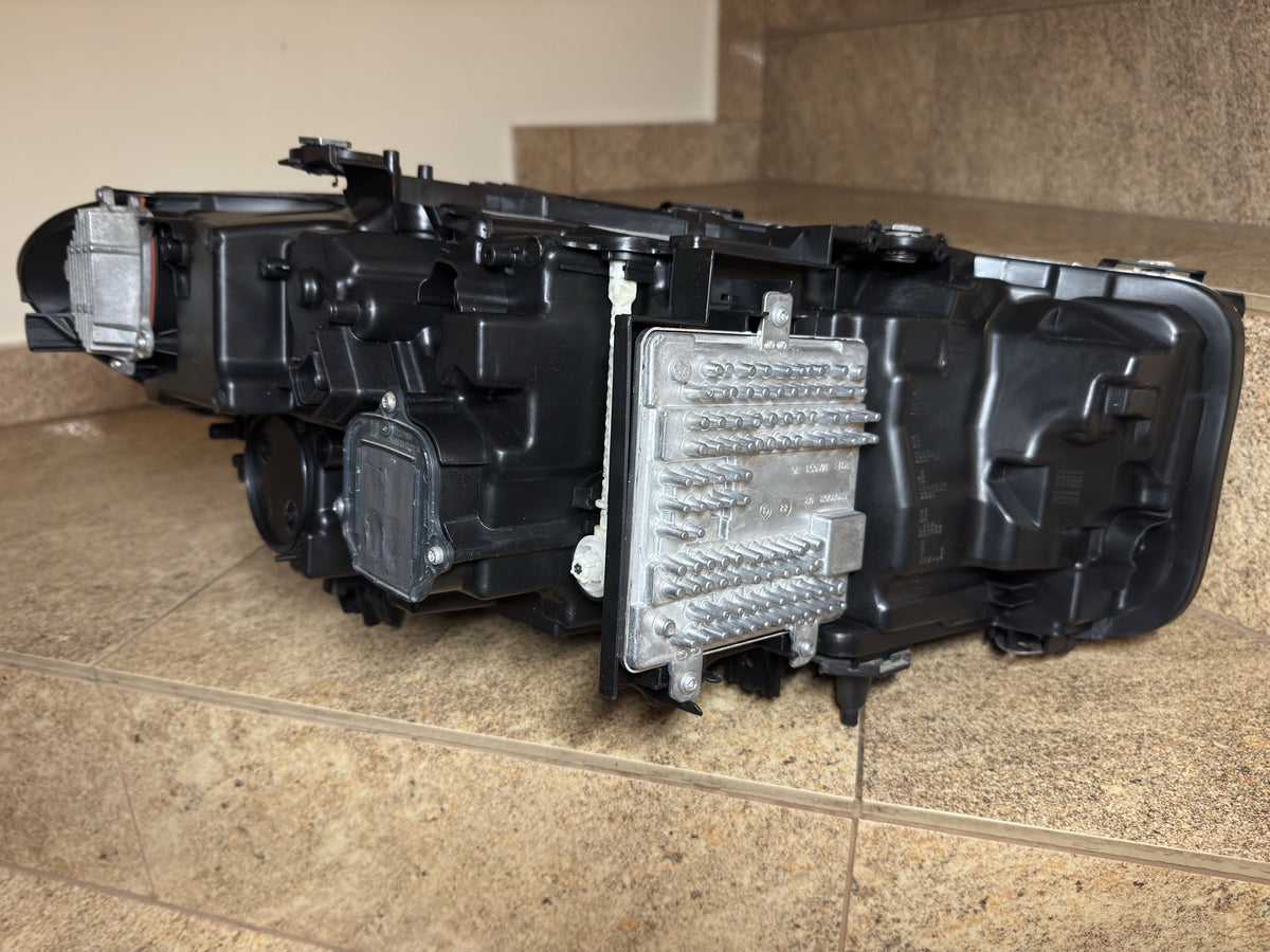 BMW G30/G31 LCI – EU LED-forlygter med moduler, par i krom – brugt – uændret originalfoto 6
