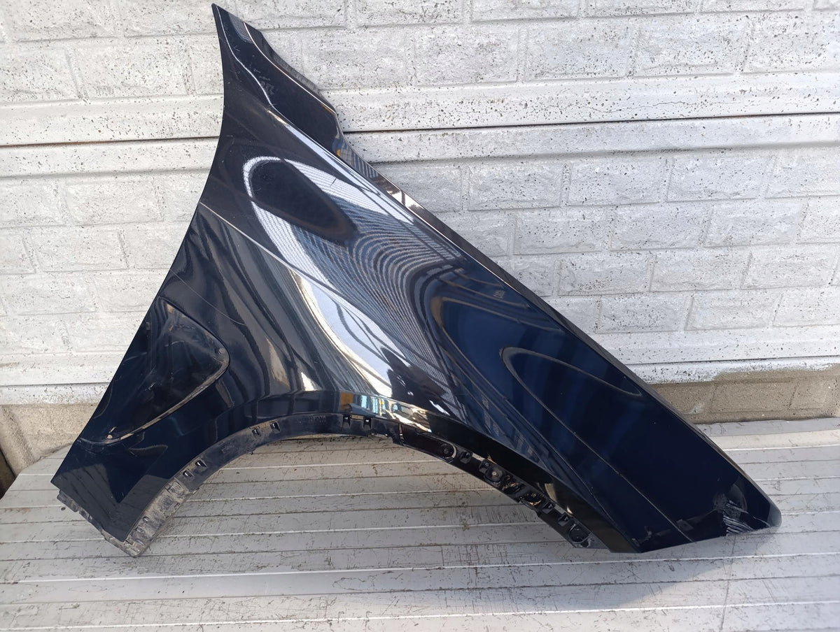 BMW X5 F15 – original højre forskærm – til lakering