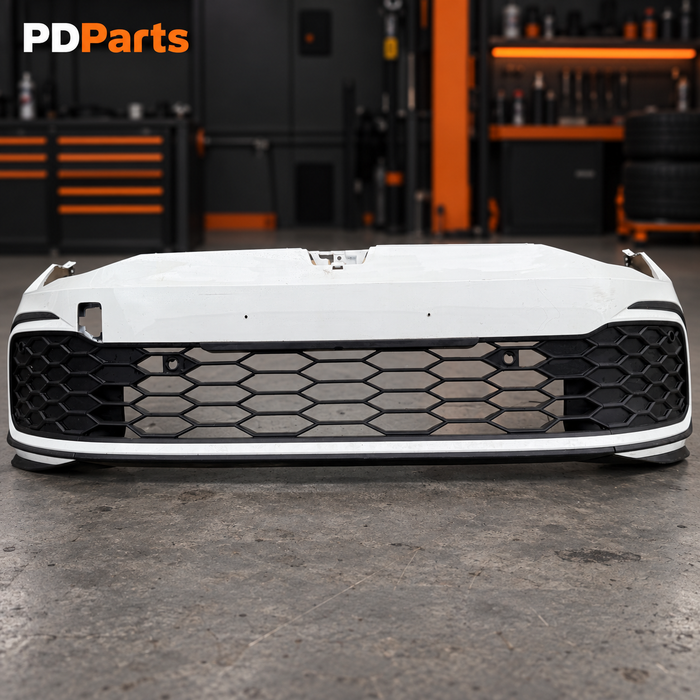 VW Golf 8 GTI forkofanger med gitre – hvid, brugt