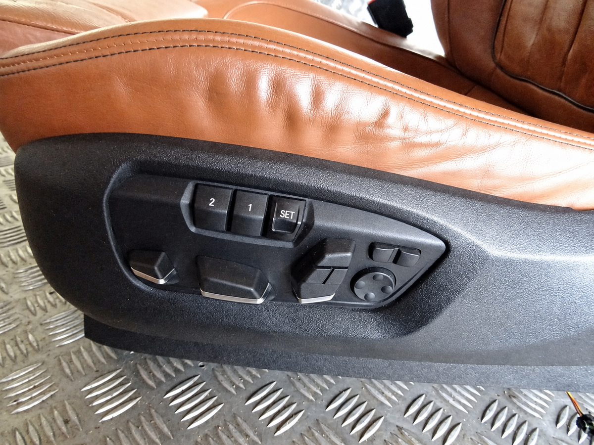 BMW X6 F16 Individual Criollo Braun forsæde med elektrisk indstilling og memory 1 2 SET