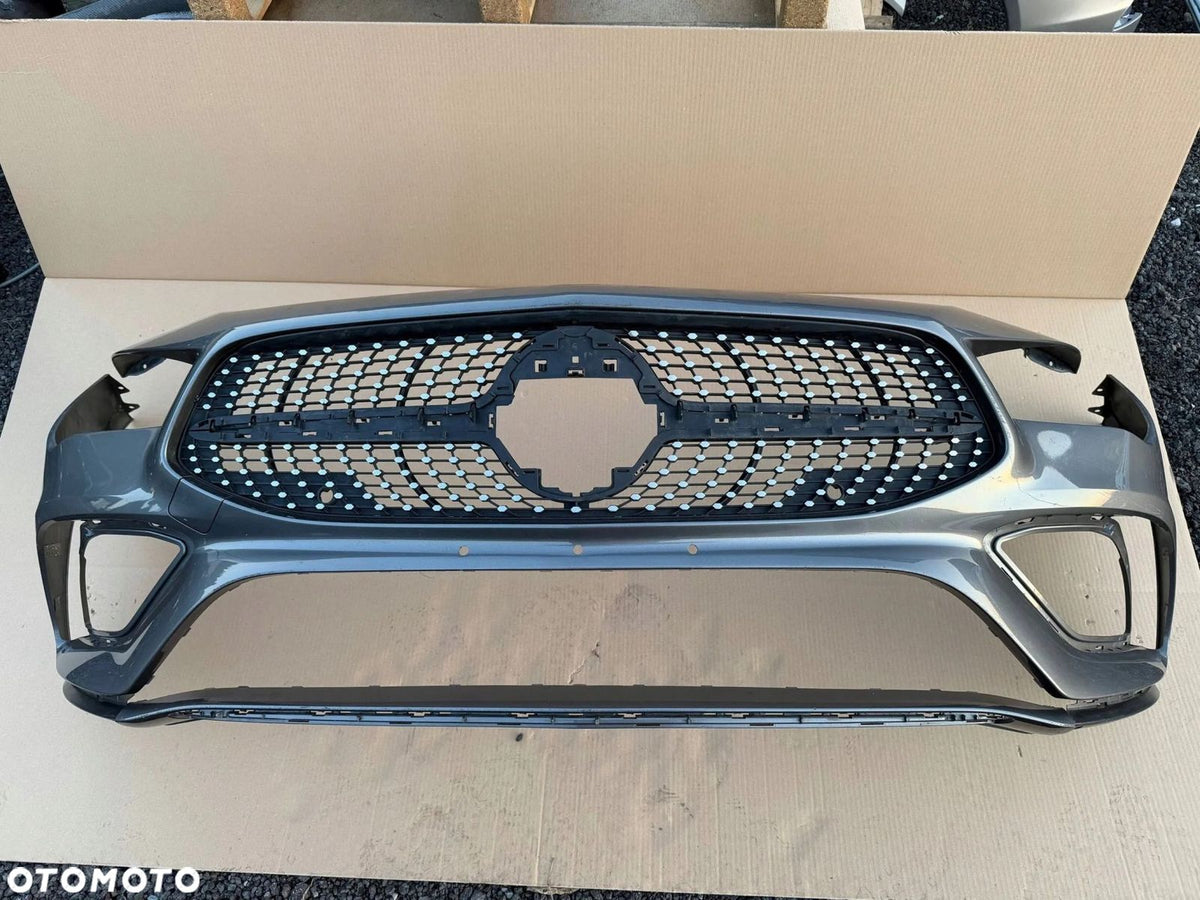 Mercedes CLA C118 AMG – forkofanger med grill, A1188853901