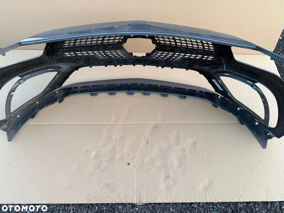 CLA C118 AMG kofanger med grill – samlet inderside og manglende nedre gitter