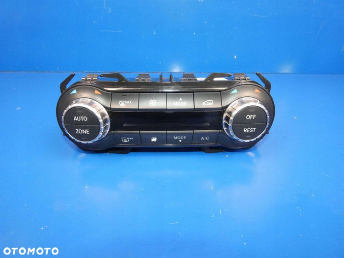 Mercedes CLA 117 – originalt klimapanel med AUTO/ZONE, A2469000715