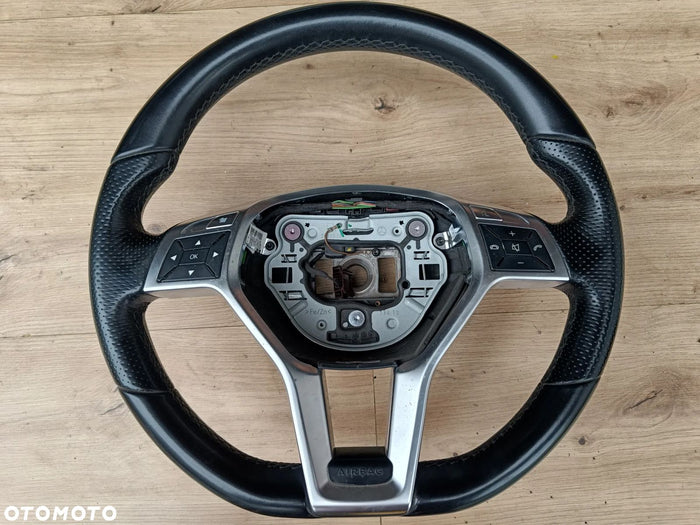 Mercedes C-Klasse W204 facelift – AMG-rat med padler, A1724602703 9E38