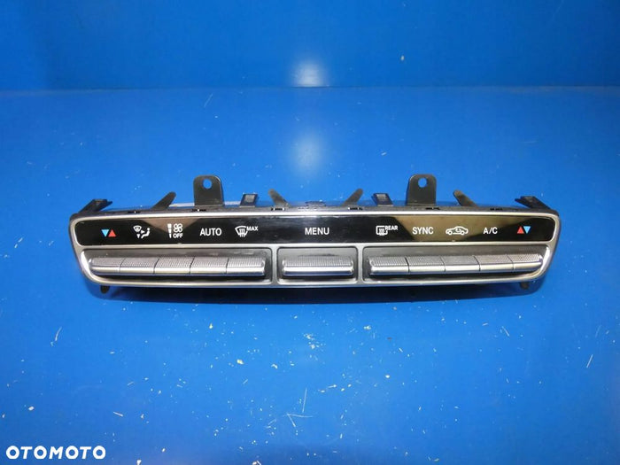 Mercedes C-Klasse W205 – klimapanel med MENU og SYNC, A2059058105