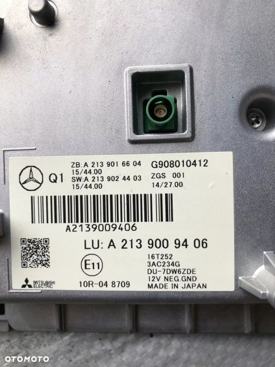 Mercedes-mærkat A2139009406, hardware A2139016604 og software A2139024403
