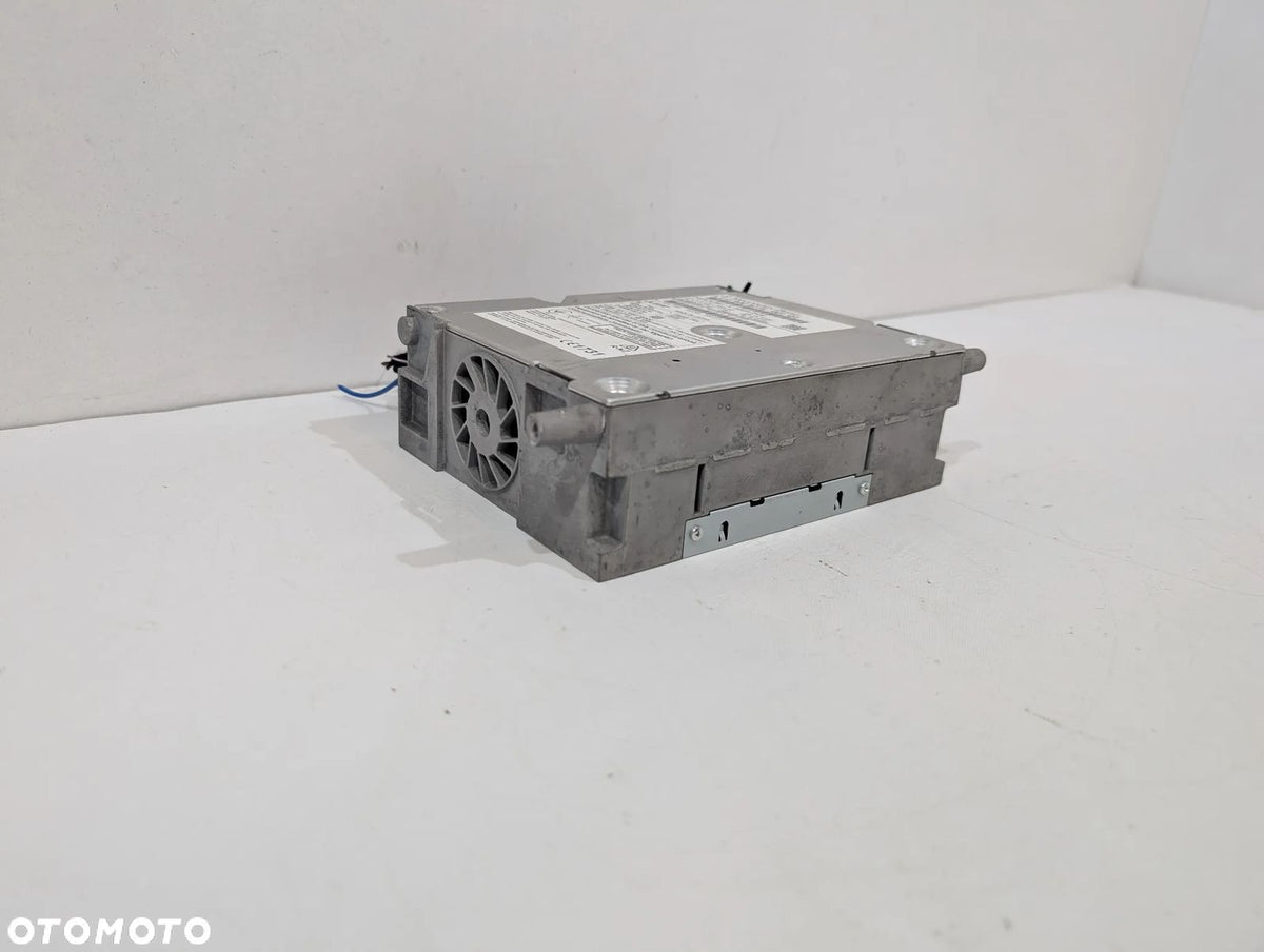 Mercedes E-Klasse W213 – HIGH ECE-radioenhed, A2139006216