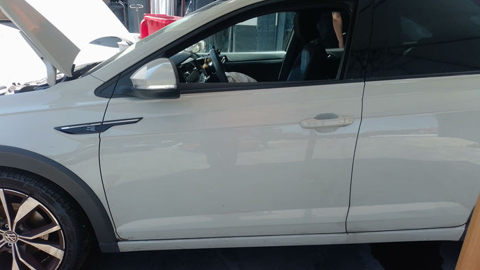 VW Taigo venstre fordør – 2G4831051P, brugt