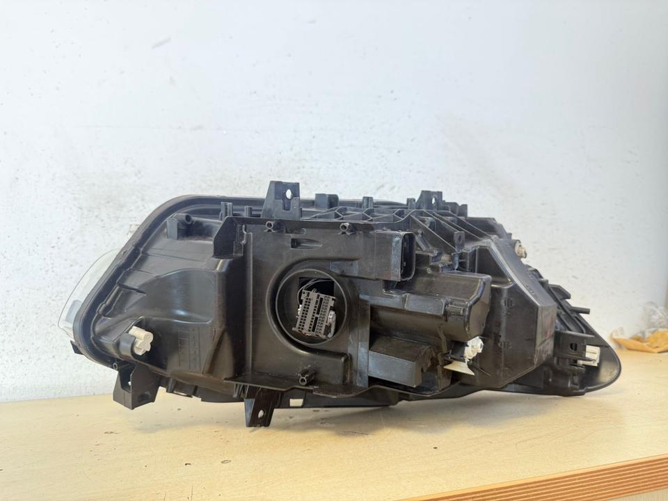 BMW F20/F21 LCI – venstre ikke-adaptiv LED-forlygte EU, 7453517-02, uden moduler – originalfoto 2