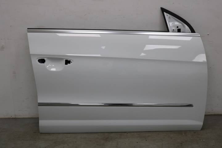 VW CC højre fordør 3C8831056H – hvid LC9A, brugt – originalfoto af den konkrete del