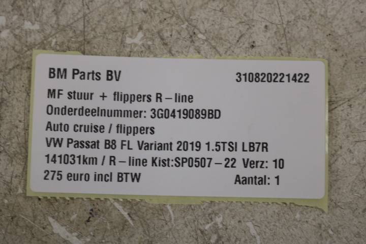 VW Passat B8 facelift R-Line-rat med knapper og skiftepal­er – 3G0419089BD – faktisk leverandørvare, foto 5