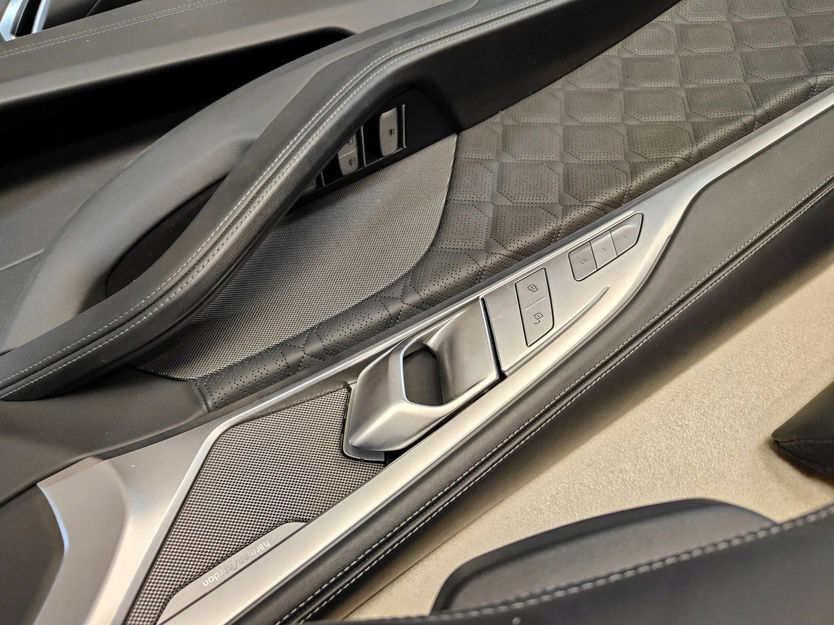 BMW M8 F91 Cabrio – X3SW sort Merino-interiør med ventilation – uden airbags – foto 4
