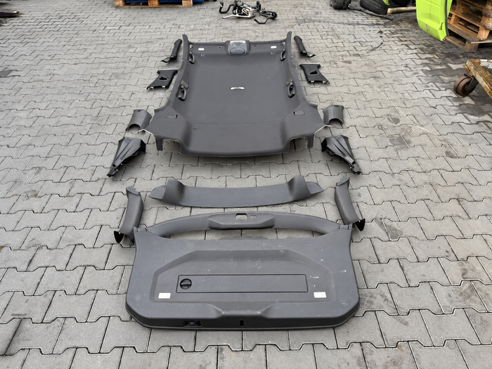 BMW G21/G81 Touring – komplet sort loftsæt uden panorama