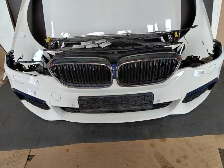 BMW 5-serie G30/G31 – M-Sport forkofanger, A300, 6 PDC og grill