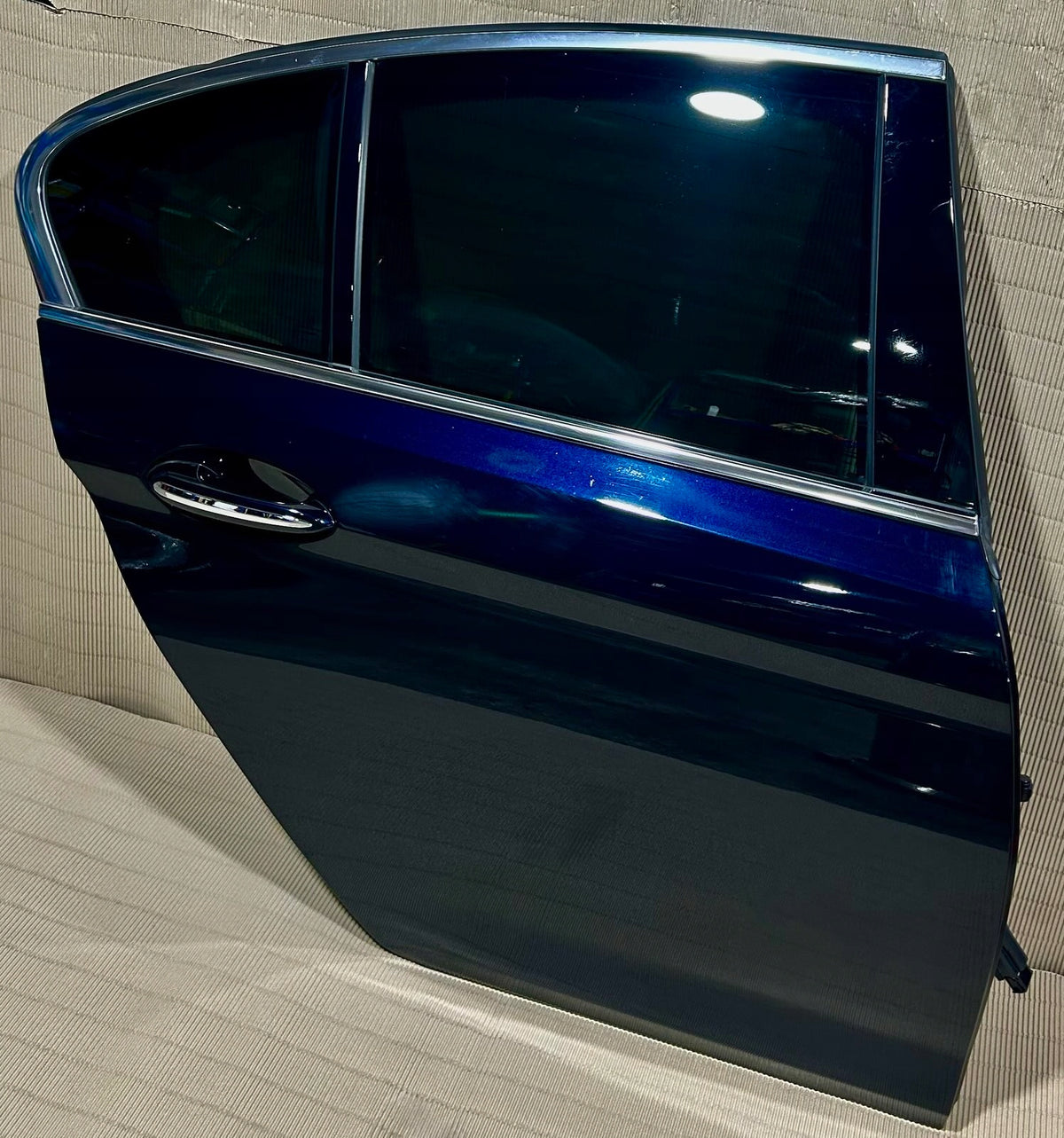 BMW 5-serie G30 Sedan – højre bagdør i farve 416, 41007408964