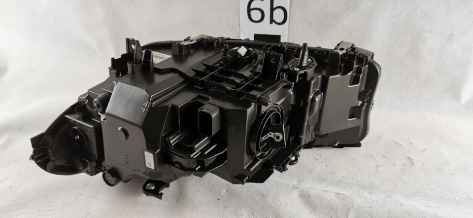 BMW G30/G31 før facelift – højre ECE LED-forlygte 7214952-03 – originalfoto 7
