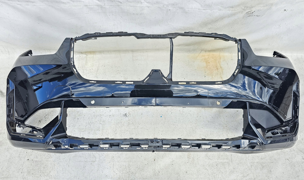 BMW X1 U11 – xLine forkofanger, 6 PDC – skal med ridser og skader