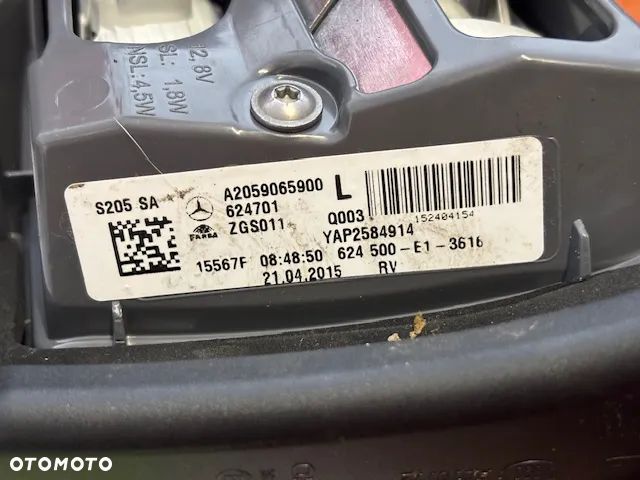 Mercedes C-Klasse S205 – venstre indre LED-baglygte, A2059065900 – foto 3