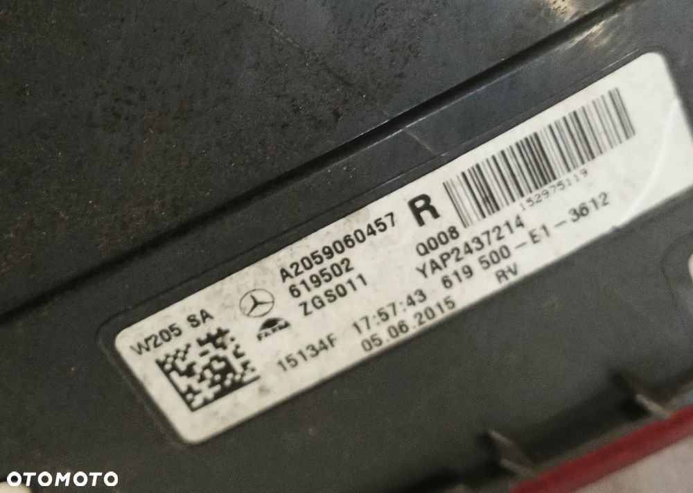 Mercedes C-Klasse W205 sedan – højre baglygte, A2059060457