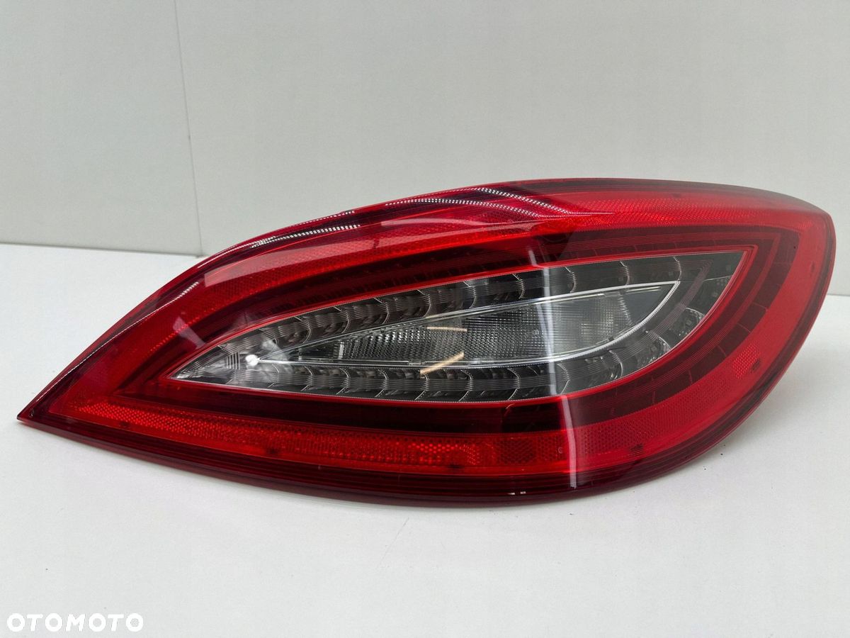 Mercedes-Benz CLS 218 – højre LED-baglygte, A2189060258