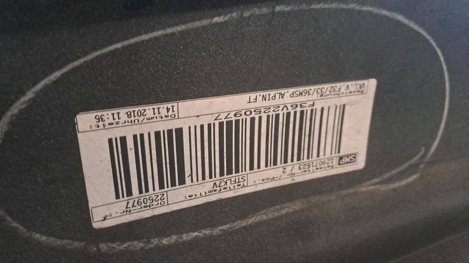 BMW F32 / F33 / F36 – hvid M-frontkofangerskal med ekstra borehuller