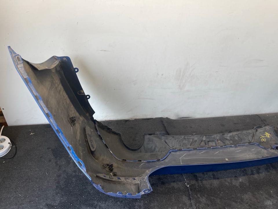 BMW G21 Touring før LCI – blå M-Sport bagkofangerskal 8073576 med carbonlook-indsats – foto 5
