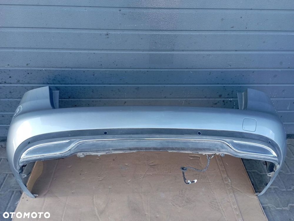 Mercedes C-Klasse S205 – standard bagkofanger med PDC, farve 792
