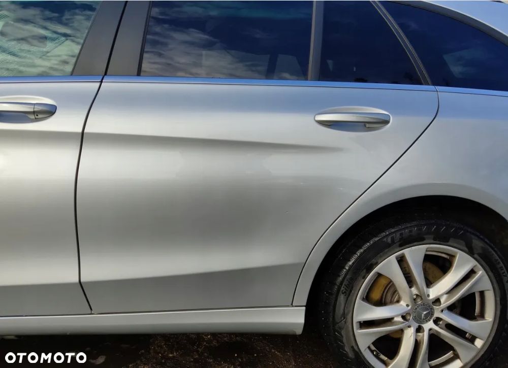 Mercedes C-Klasse S205 stationcar – venstre bagdør, farve 775