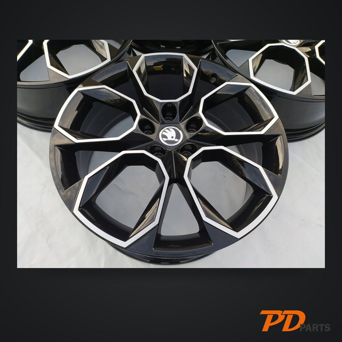 SKODA OCTAVIA 19"