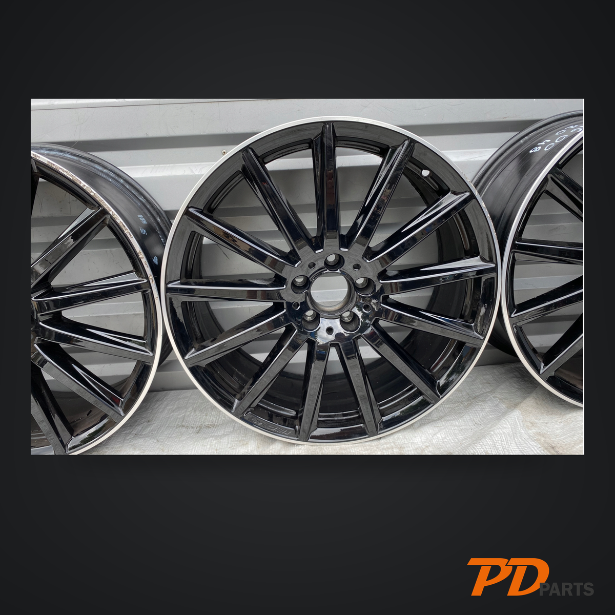 Mercedes 20"
