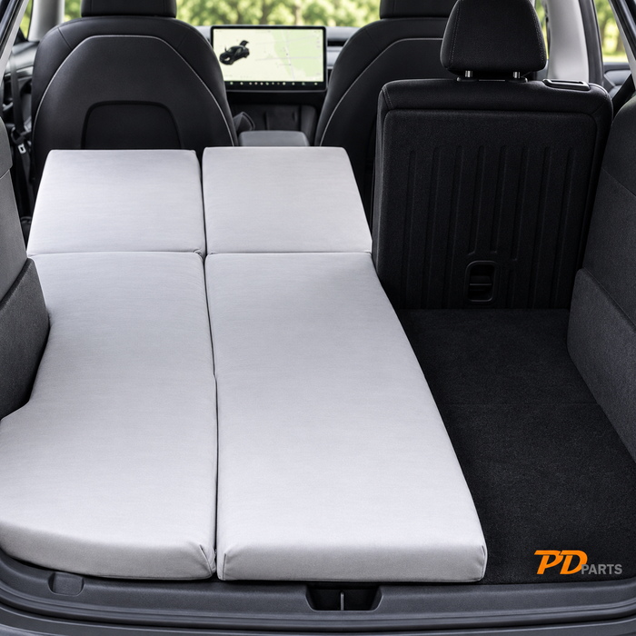 Foldbar campingmadras til Tesla Model Y