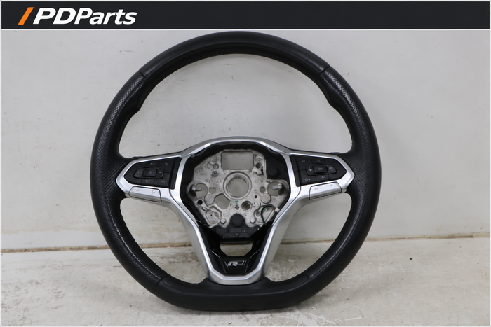 VW Passat B8 facelift R-Line-rat med knapper og skiftepal­er – 3G0419089BD