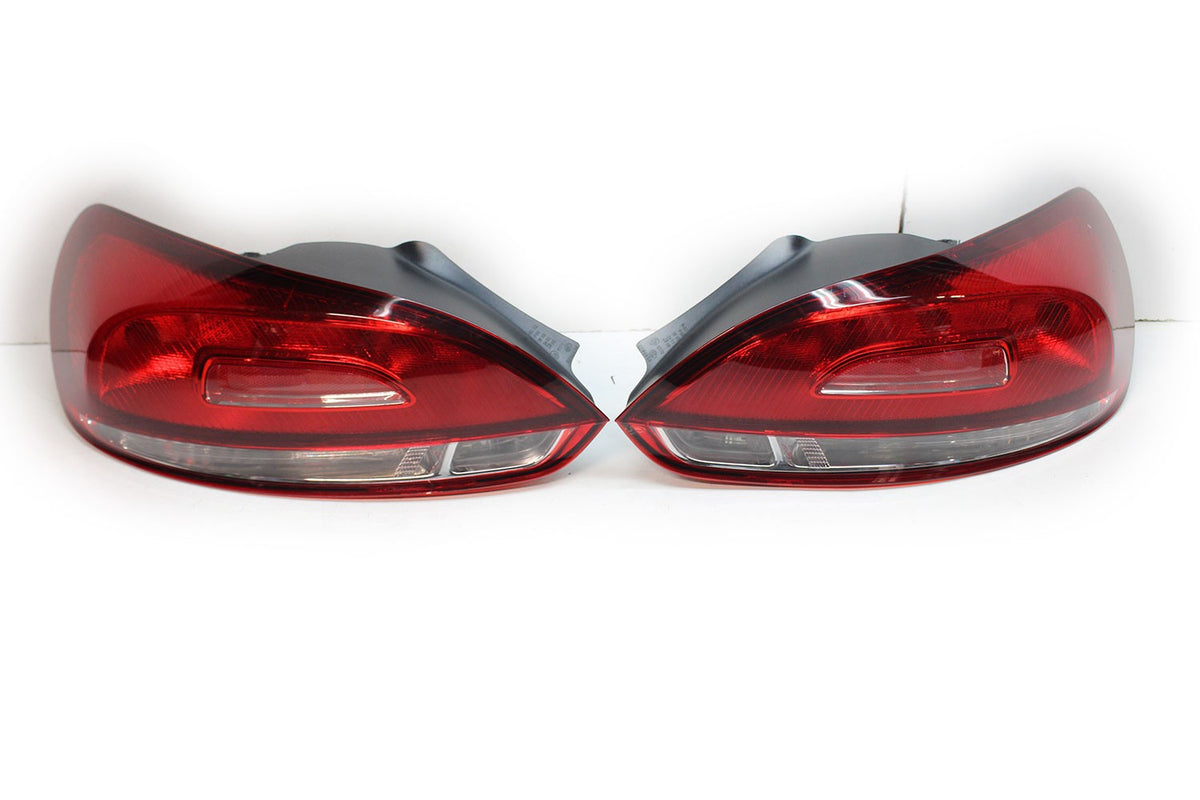 VW Scirocco højre baglygte – original 1K8945096H